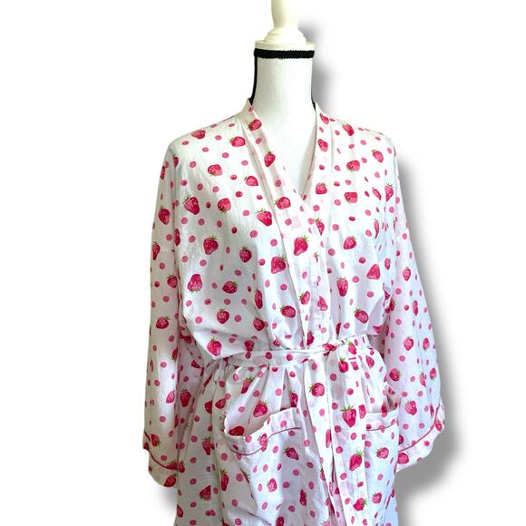 Mahogany Short Robe Sz M White Cotton Strawberry Print Belted Knee Length Cute - Picture 4 of 12